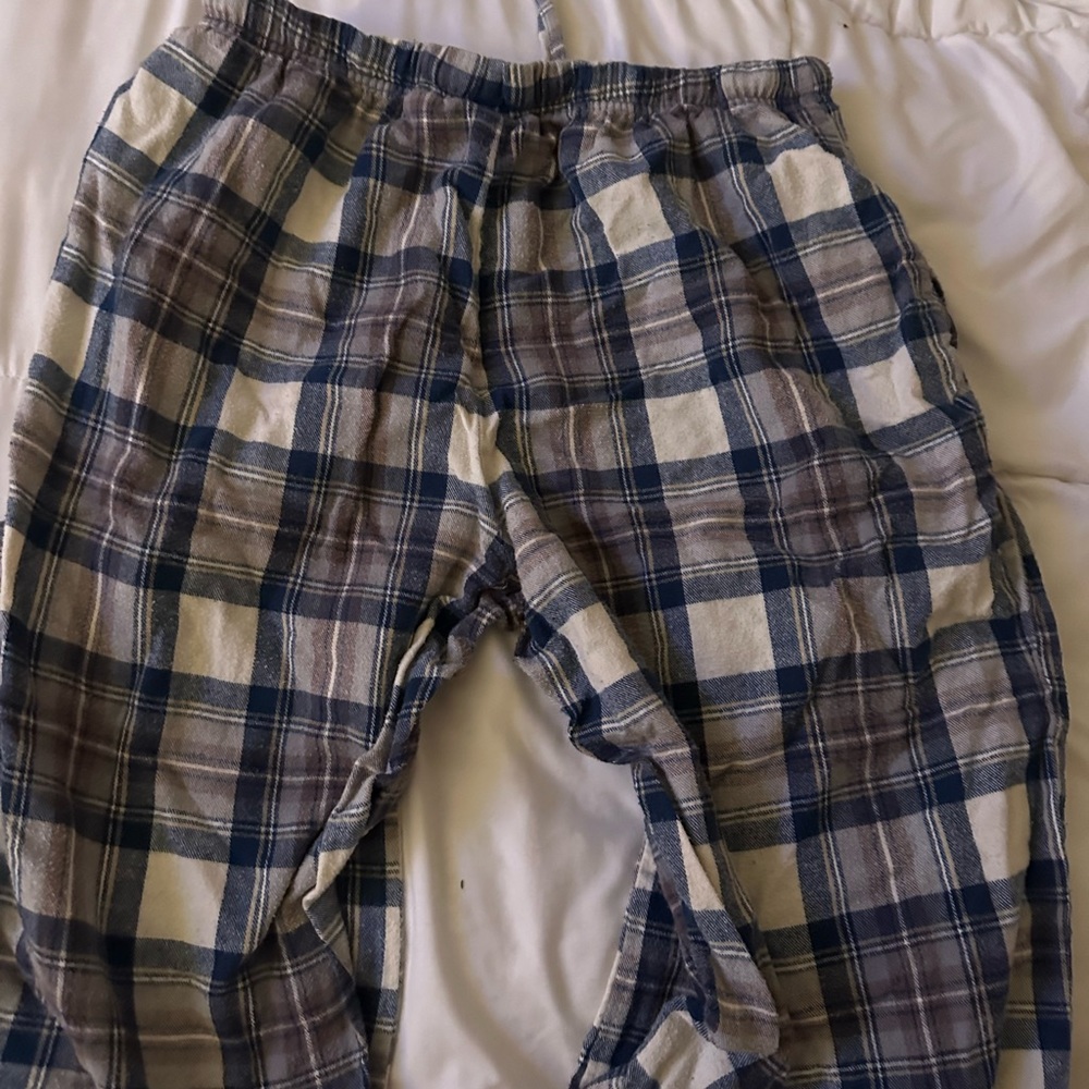 Women’s Plaid “L.L.Bean” Pajama Pants.